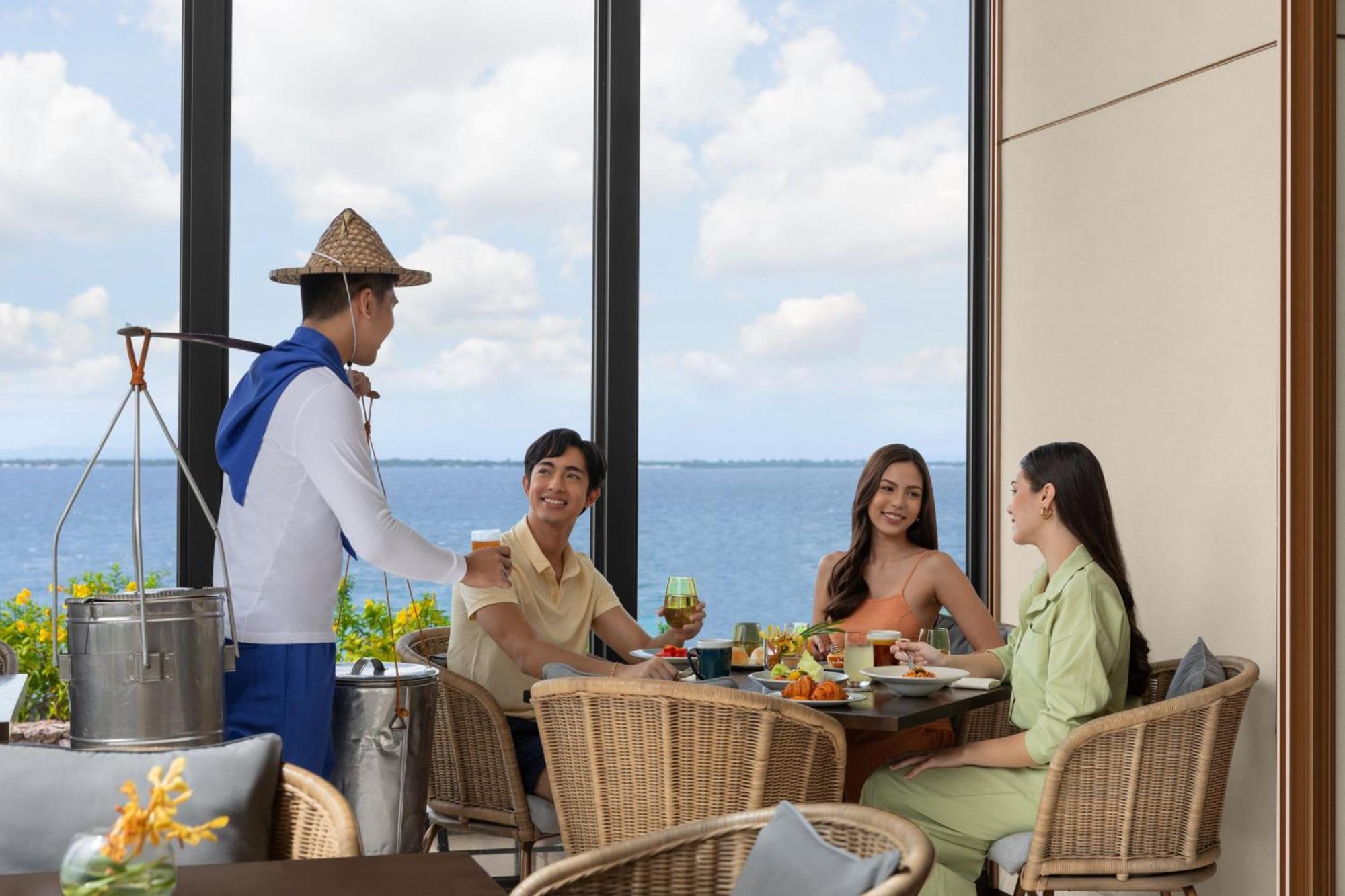 Sheraton Cebu Mactan Resort Мактан Экстерьер фото