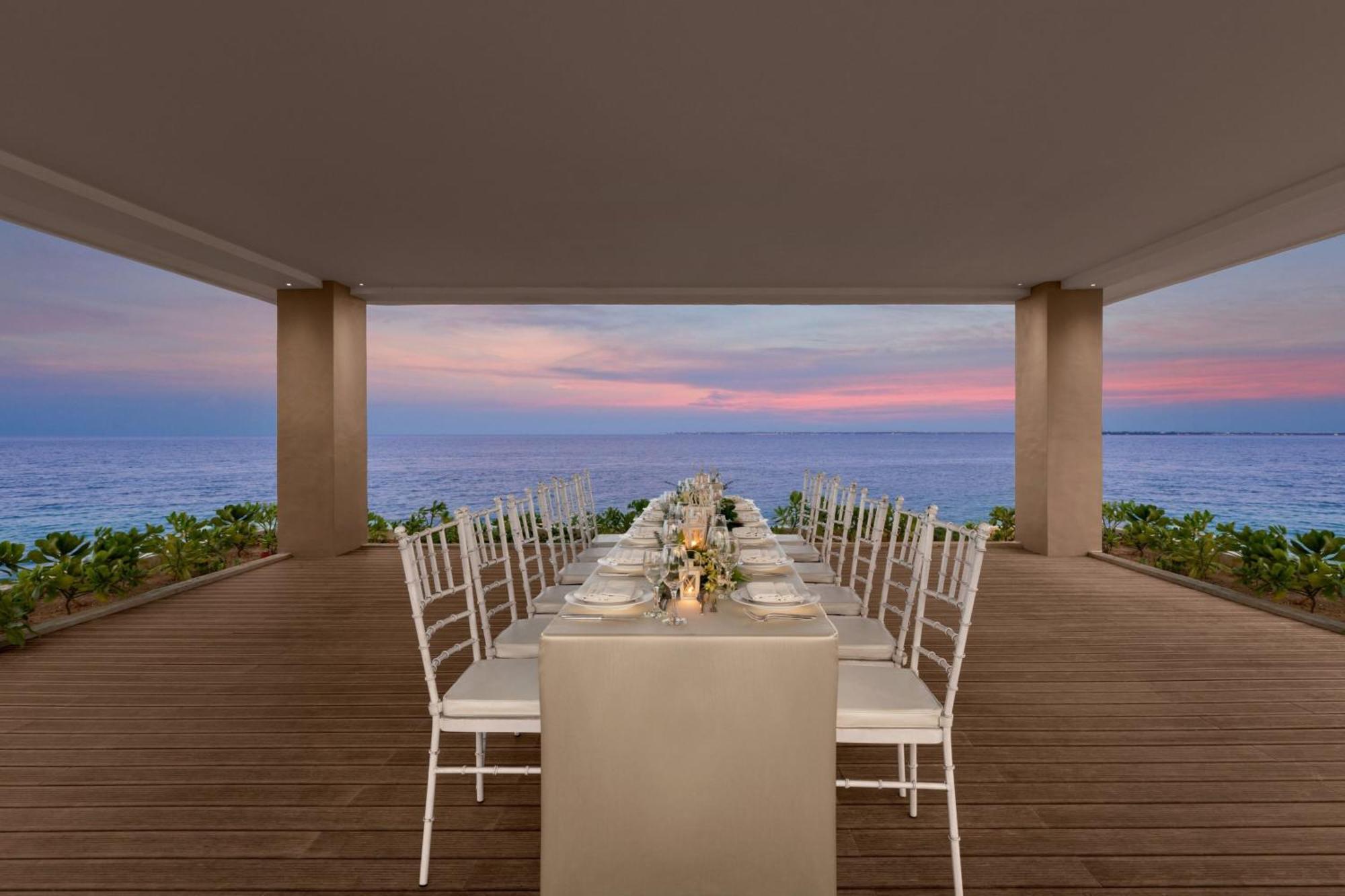 Sheraton Cebu Mactan Resort Мактан Экстерьер фото