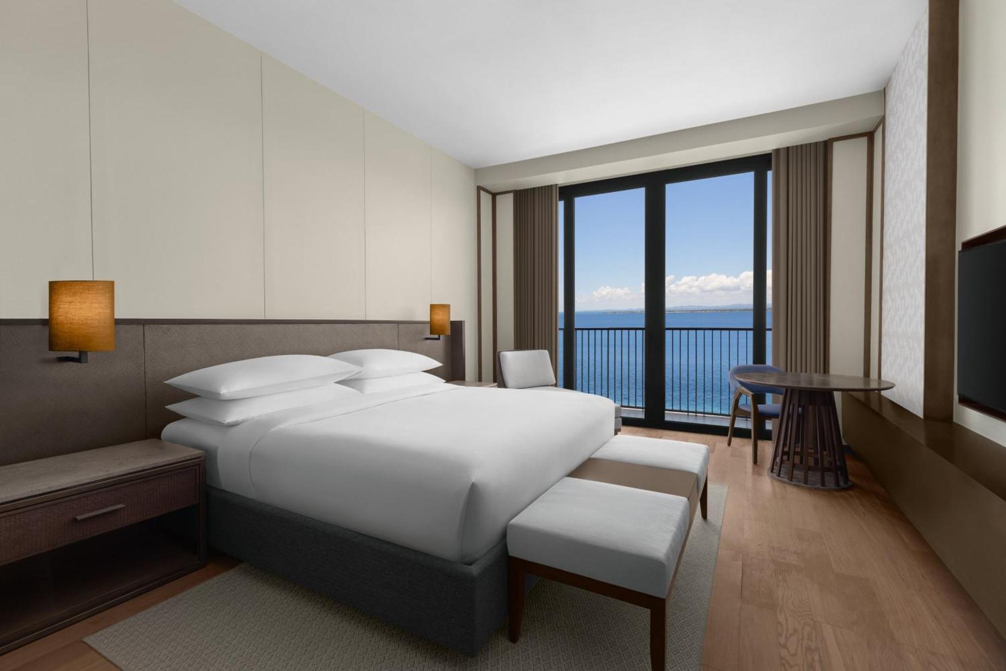 Sheraton Cebu Mactan Resort Мактан Экстерьер фото