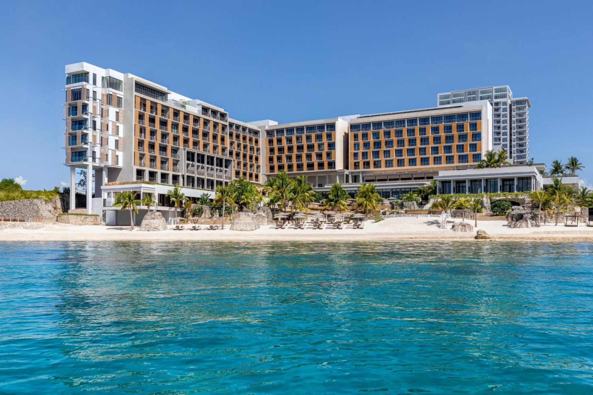 Sheraton Cebu Mactan Resort Мактан Экстерьер фото