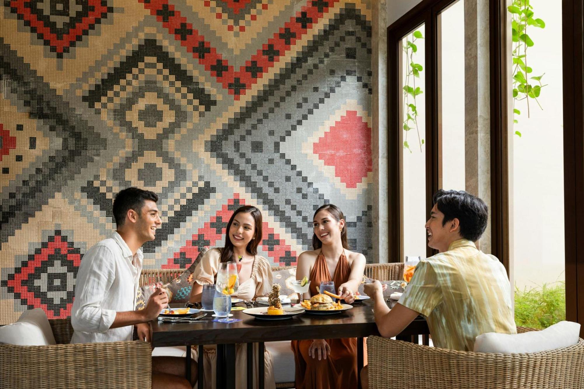Sheraton Cebu Mactan Resort Мактан Экстерьер фото